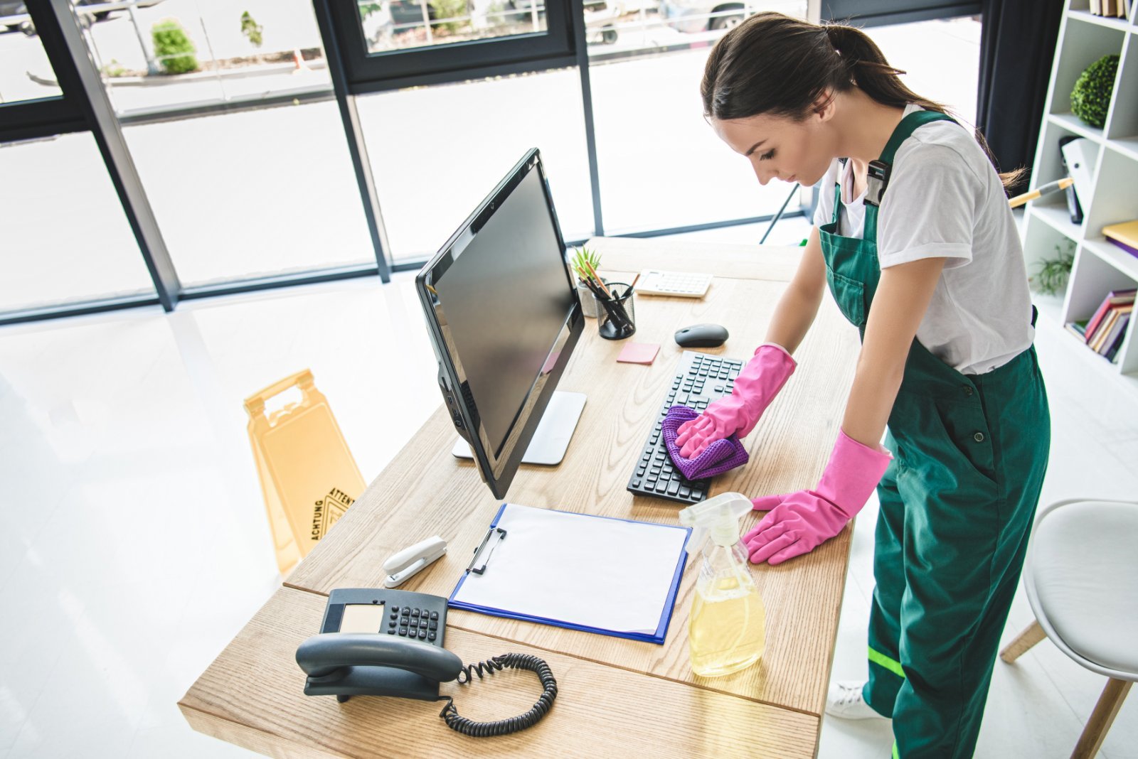 Office & Commercial Cleaning (2)